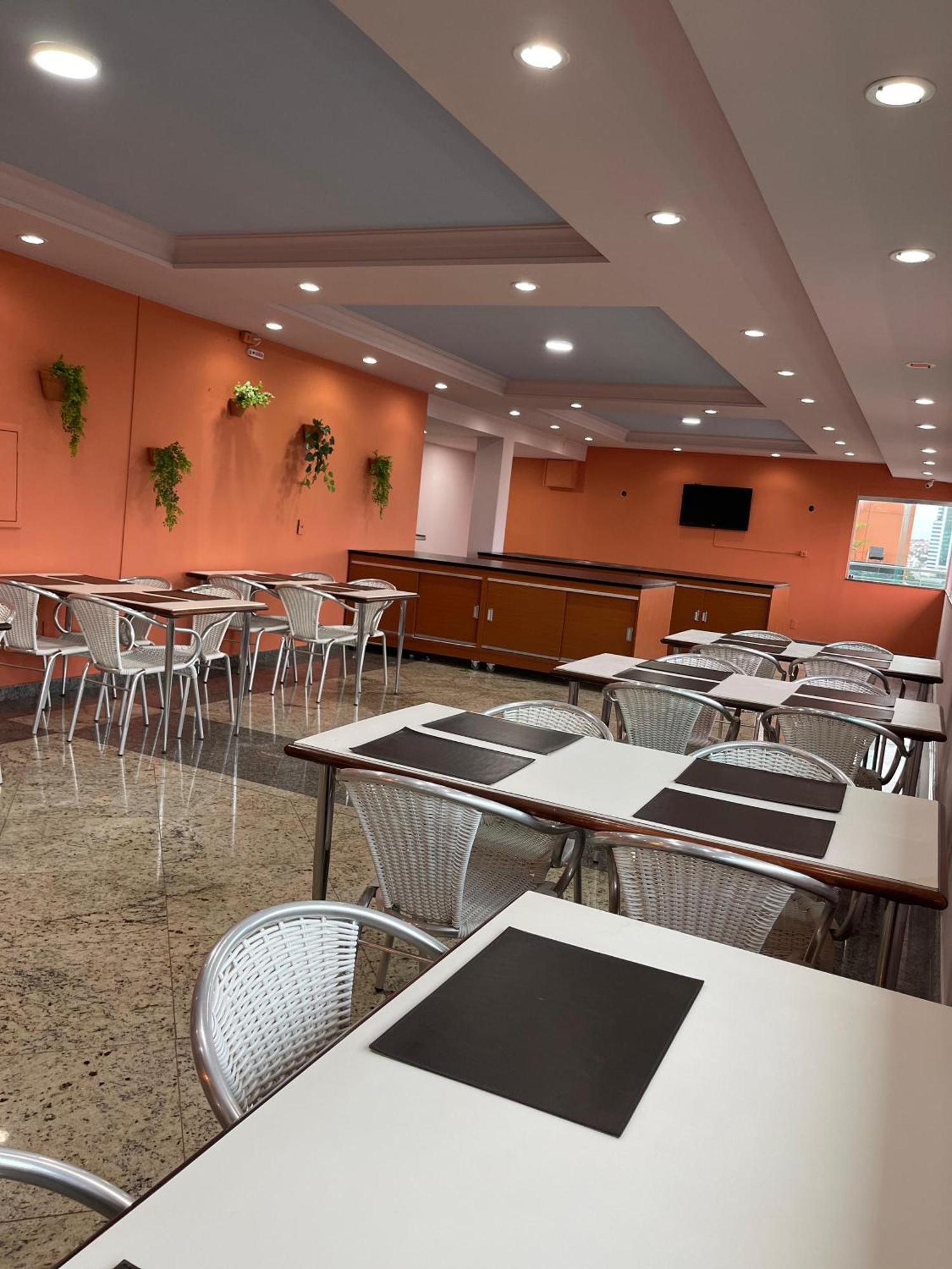 Abbas Hotel Uberlândia Екстериор снимка