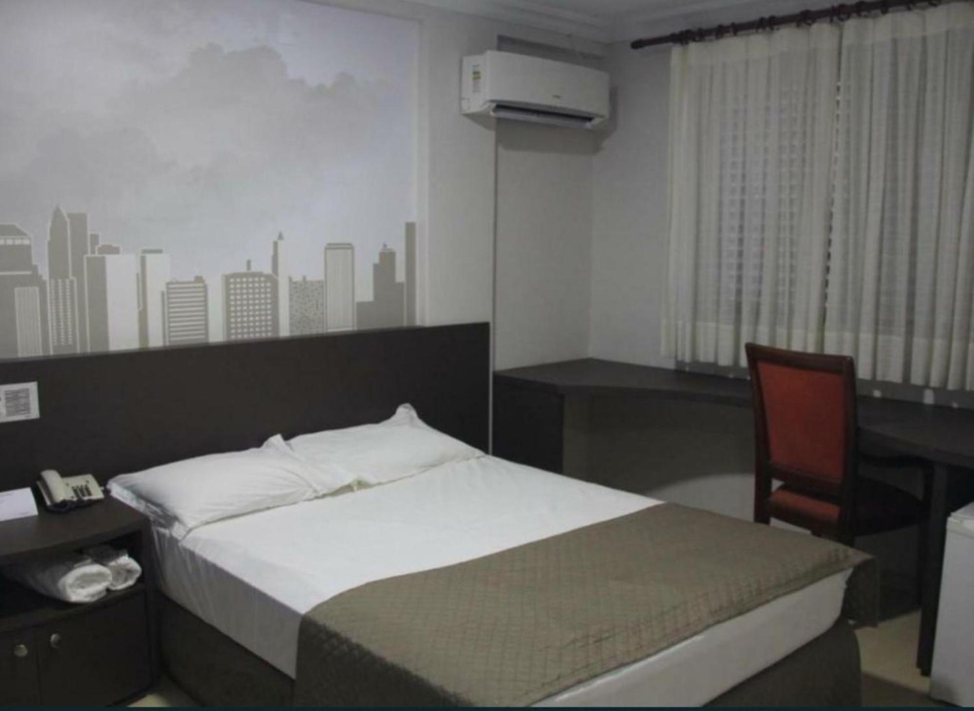 Abbas Hotel Uberlândia Екстериор снимка