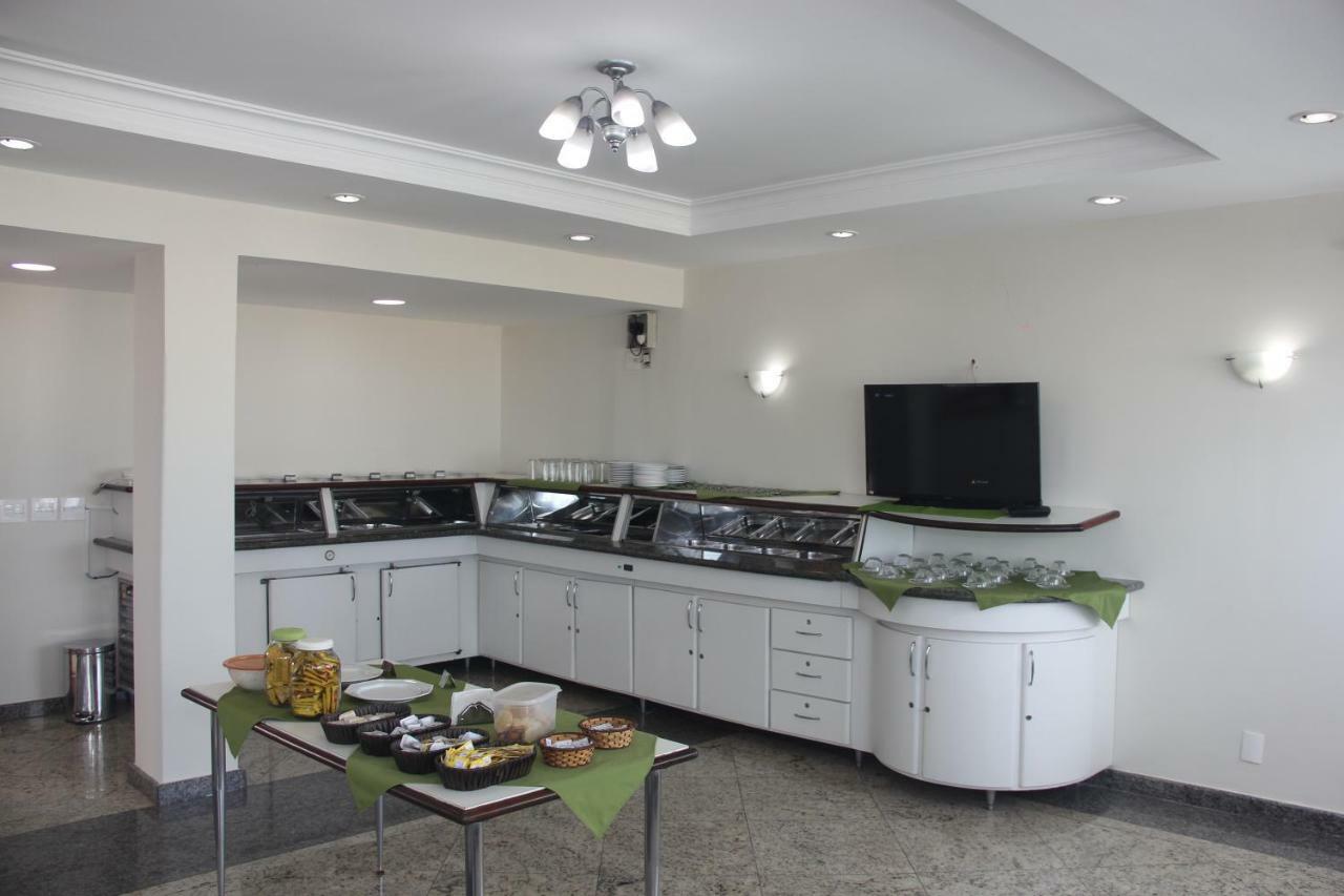Abbas Hotel Uberlândia Екстериор снимка